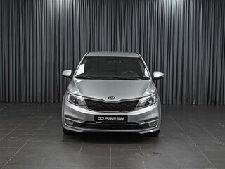 2015 Kia Rio III Рестайлинг, серебристый, 1035000 рублей, вид 3