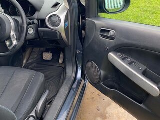 2008 Mazda Demio III (DE), серый, 550000 рублей, вид 3