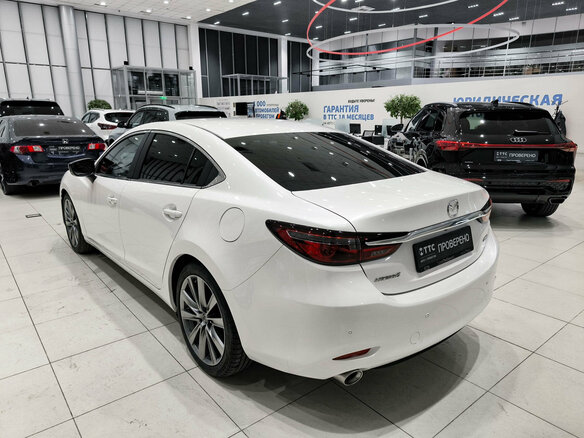 2019 Mazda 6 III (GJ) Рестайлинг 2, белый, 2500000 рублей - вид 6