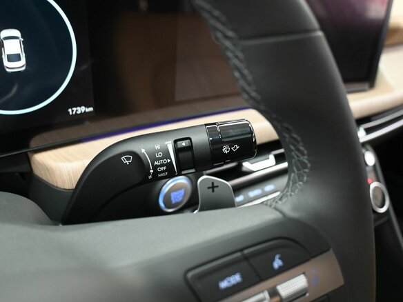 2025 Hyundai Sonata VIII (DN8) Рестайлинг, чёрный, 4319900 рублей - вид 18