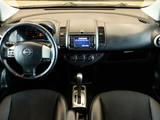 2013 Nissan Note I Рестайлинг, чёрный, 999000 рублей, вид 5