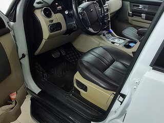 2014 Land Rover Discovery IV Рестайлинг, белый, 2500000 рублей, вид 5
