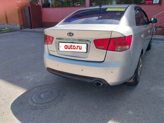 2012 Kia Cerato 6-speed II, серебристый, 799000 рублей, вид 3