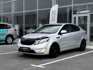 2014 Kia Rio 6-speed III, серый, 830000 рублей, вид 1