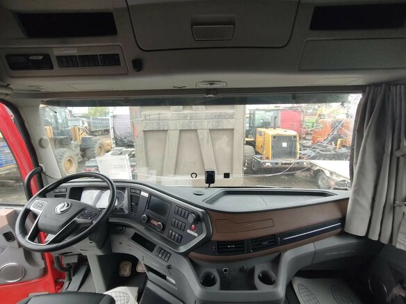2023 Dongfeng GX, красный, 2604240 рублей - вид 4