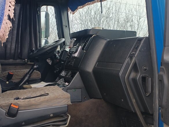 1996 MAN F 2000, синий, 350000 рублей - вид 9