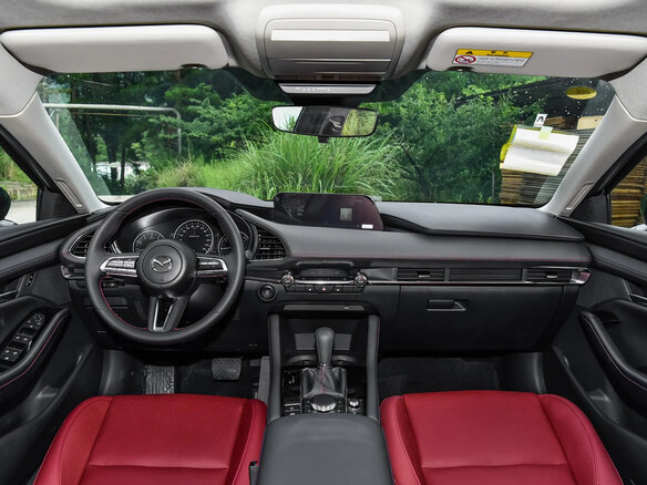 2025 Mazda 3 Axela IV (BP), серый, 2265000 рублей - вид 8