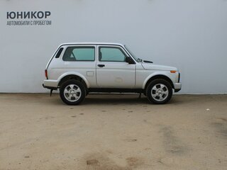 2016 Lada (ВАЗ) 2121 (4x4) I Рестайлинг, серебристый, 469000 рублей, вид 4