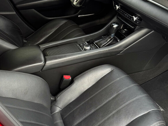 2018 Mazda 6 III (GJ) Рестайлинг 2, красный, 1810000 рублей - вид 14