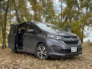 2019 Honda Freed II, серый, 1580000 рублей, вид 1