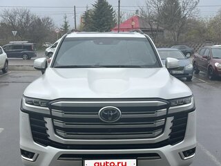 2023 Toyota Land Cruiser 300 Series, белый, 14000000 рублей, вид 1
