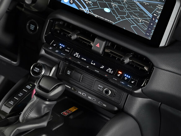 2024 Toyota Land Cruiser Prado 250 Series, чёрный, 11500000 рублей - вид 27