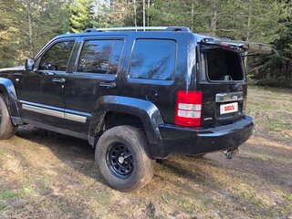 2012 Jeep Cherokee IV (KK), чёрный, 1150000 рублей, вид 4
