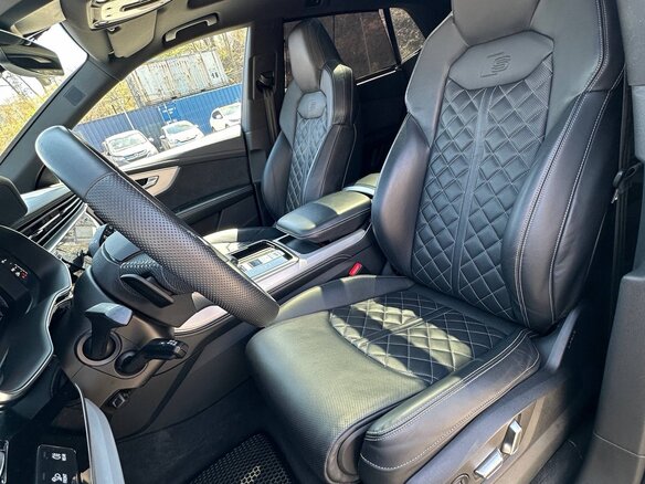 2020 Audi Q8 50 TDI I (4M), чёрный, 6500000 рублей - вид 10