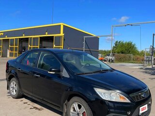 2010 Ford Focus II Рестайлинг, чёрный, 550000 рублей, вид 3