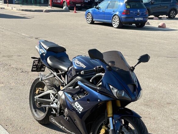 2008 Triumph Daytona 675, синий, 690000 рублей - вид 3