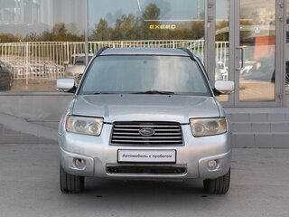 2006 Subaru Forester II Рестайлинг, серебристый, 600000 рублей, вид 2