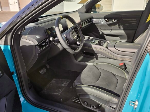 2026 Lynk & Co 07 GT I Рестайлинг, голубой, 5380000 рублей - вид 9