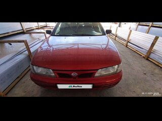 1996 Nissan Almera I (N15), пурпурный, 250000 рублей, вид 4