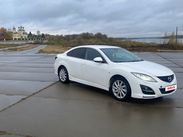 2012 Mazda 6 II (GH) Рестайлинг, белый, 780000 рублей - вид 4