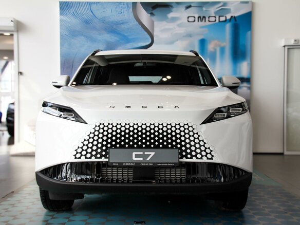 2026 Omoda C7, белый - вид 1