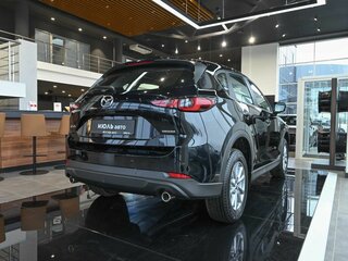 2025 Mazda CX-5 II Рестайлинг, чёрный, 4250000 рублей, вид 3