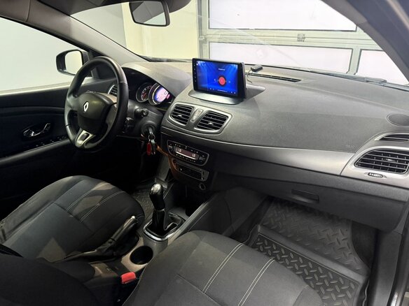 2013 Renault Fluence I Рестайлинг, чёрный, 550000 рублей - вид 15