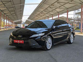 2020 Toyota Camry VIII (XV70), чёрный, 3200000 рублей, вид 4
