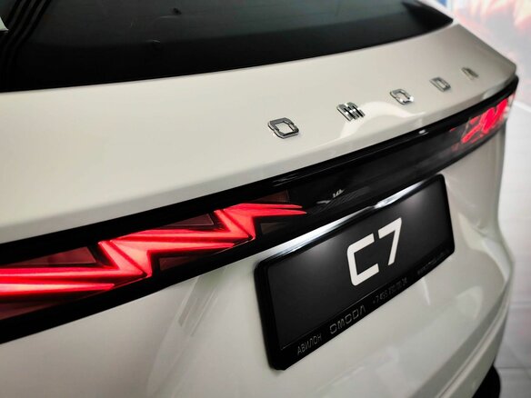2026 Omoda C7, белый, 3099000 рублей - вид 16
