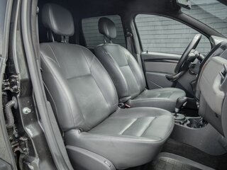 2016 Renault Duster I Рестайлинг, чёрный, 946000 рублей, вид 5