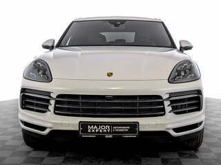 2020 Porsche Cayenne III, белый, 6795000 рублей, вид 2