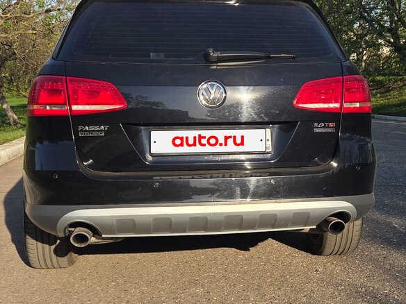 2012 Volkswagen Passat Alltrack B7, чёрный, 1260000 рублей - вид 3