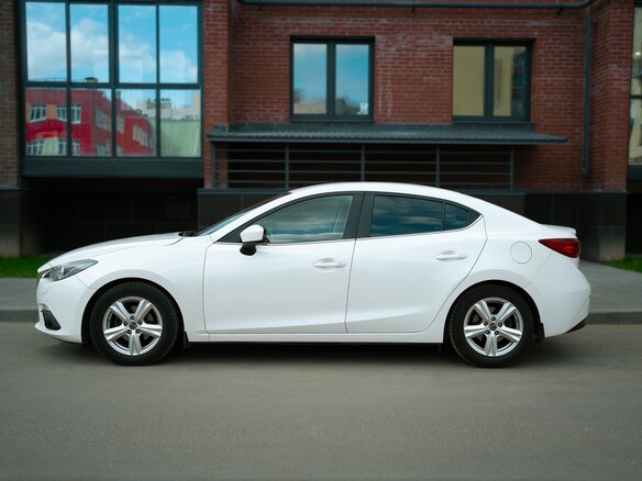 2013 Mazda 3 III (BM), белый, 1250000 рублей - вид 4