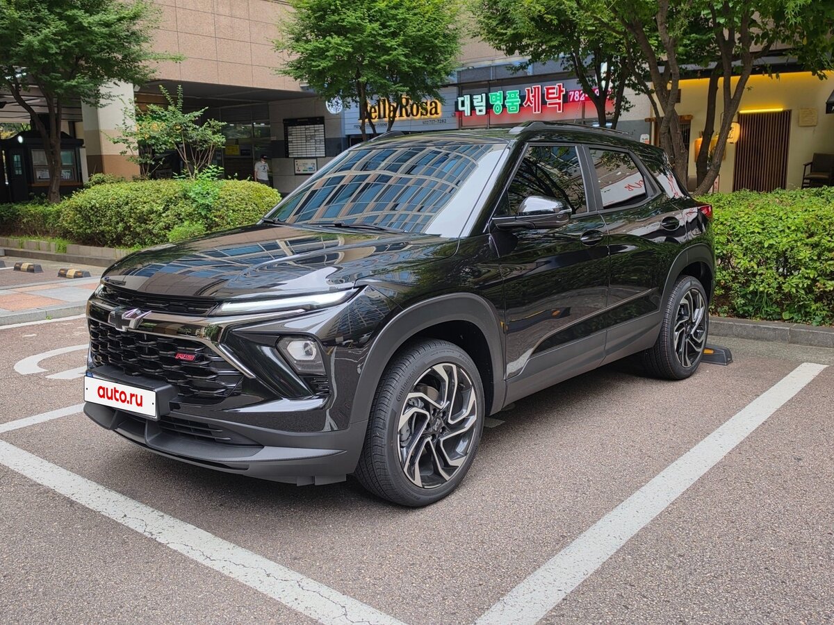 Открыть фотографии: Chevrolet TrailBlazer III Рестайлинг
