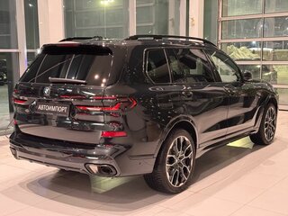 2025 BMW X7 40d I (G07) Рестайлинг, чёрный, 16250000 рублей, вид 5