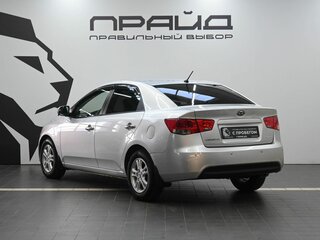 2010 Kia Cerato 6-speed II, серебристый, 679900 рублей, вид 5