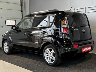 2010 Kia Soul I, чёрный, 889000 рублей, вид 5