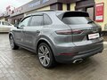 2019 Porsche Cayenne E-Hybrid III, серый, 5900000 рублей - вид 2
