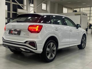 2025 Audi Q2 L 35 TFSI I Рестайлинг, белый, 3369000 рублей, вид 4