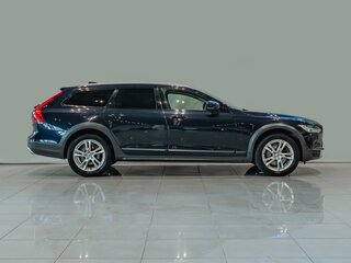 2018 Volvo V90 Cross Country I, синий, 2920000 рублей, вид 5