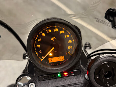 2019 Harley-Davidson Sportster 1200, чёрный, 1350000 рублей, вид 2