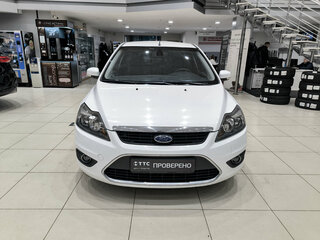 2011 Ford Focus II Рестайлинг, белый, 499000 рублей, вид 2
