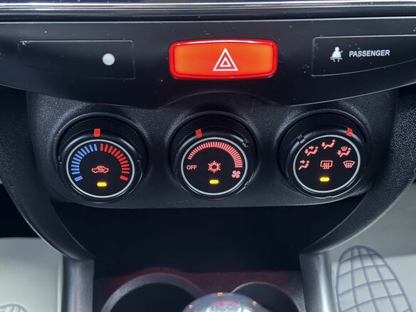 2013 Mitsubishi ASX I Рестайлинг, белый, 999000 рублей - вид 19