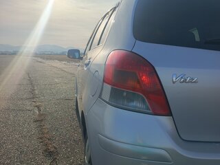 2010 Toyota Vitz II (XP90), серый, 675000 рублей, вид 5