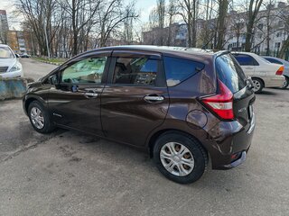 2016 Nissan Note e-Power II Рестайлинг, коричневый, 1120000 рублей, вид 4