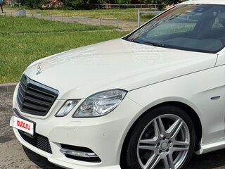 2012 Mercedes-Benz E-Класс 200 7G-Tronic IV (W212, S212, C207), белый, 1850000 рублей, вид 2
