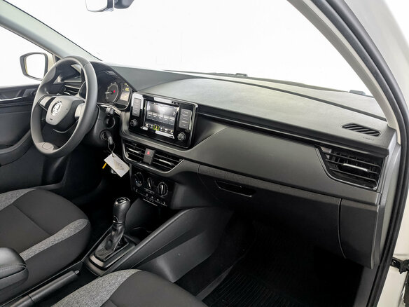 2021 Skoda Rapid II, белый - вид 10
