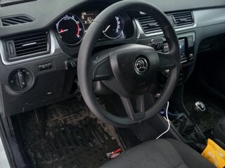 2019 Skoda Rapid I Рестайлинг, белый, 990000 рублей, вид 5