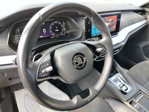 2021 Skoda Octavia IV (A8), чёрный, 2310000 рублей - вид 15