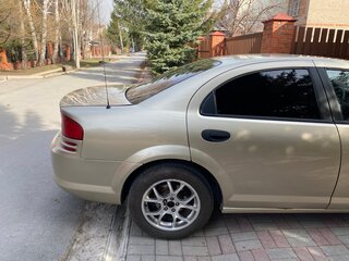 2003 Dodge Stratus II Рестайлинг, золотистый, 400000 рублей, вид 3